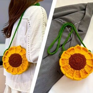🆕 Chic HANDMADE Sunflower Crochet Bag with Green Strap
